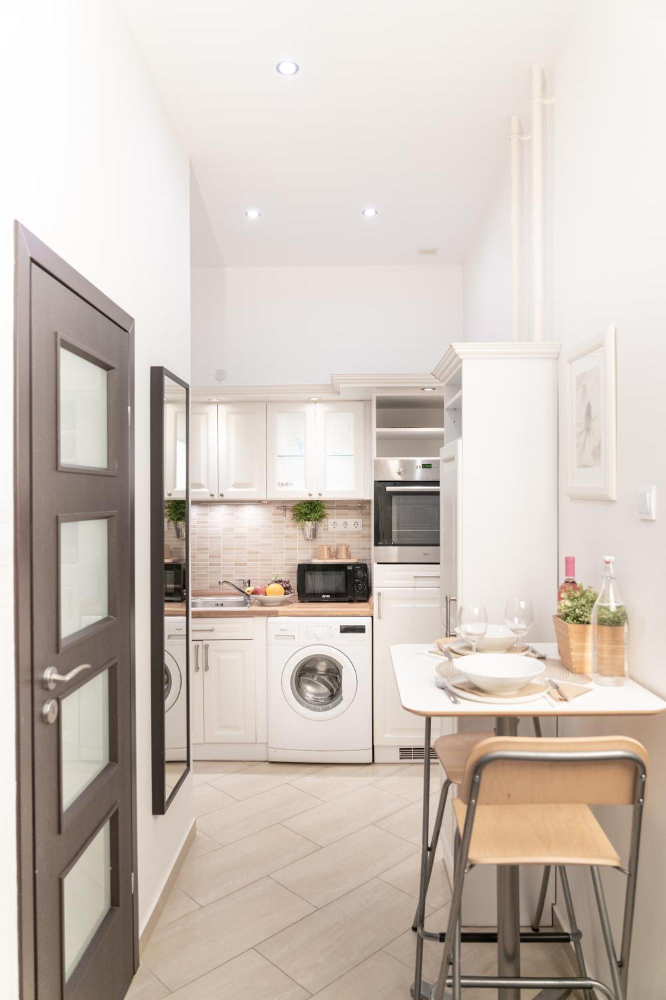 Bakats Square Premium Apartment With Ac Budapest Exteriör bild